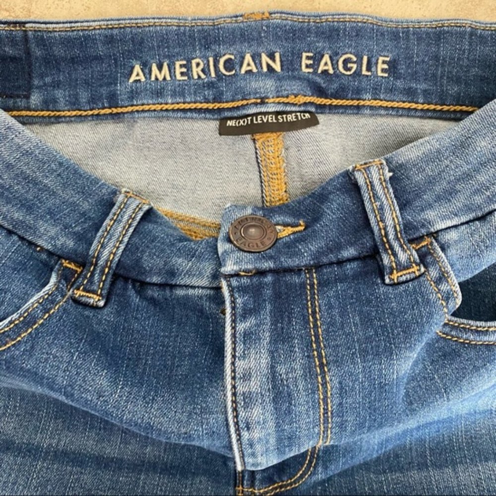 American Eagle High Rise Curvy jeans - Picture 5 of 11